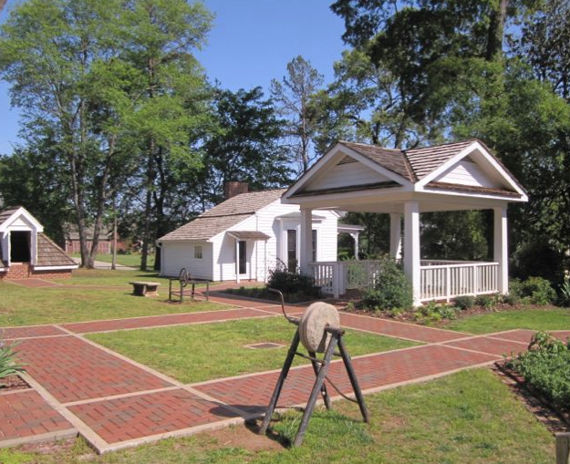 Helen Keller's home, Alabama