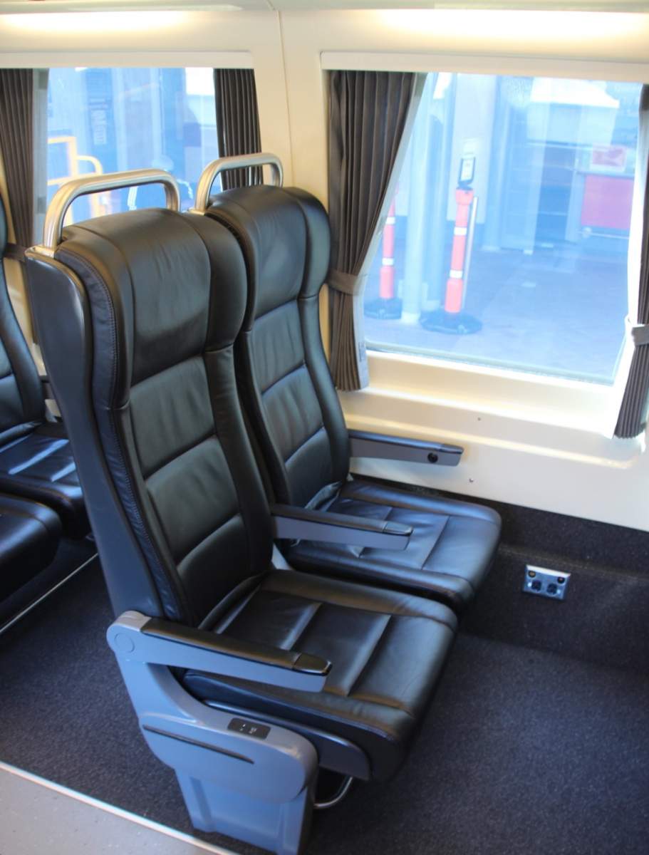 Premium Economy Seats, Spirit of Queensland Train