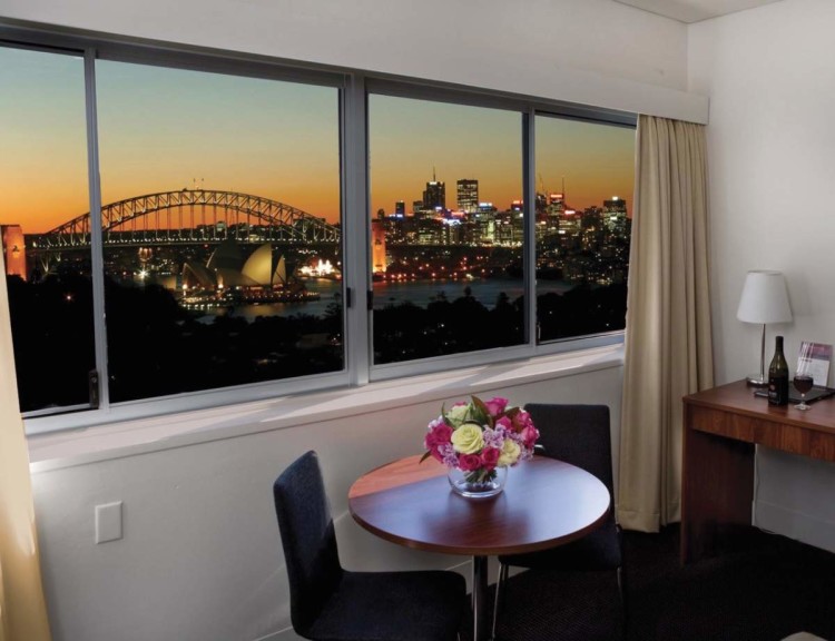 The Macleay hotel Potts Point Sydney harbour views Sydney New Year's eve